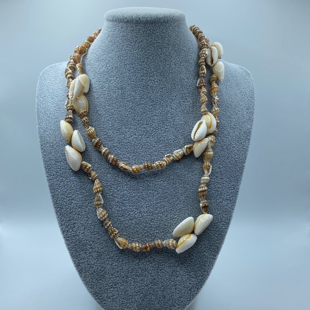 Sea Shell Costume Necklace